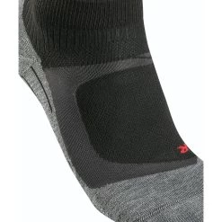 Falke Laufsocke RU4 Cool Short (mittelstarke Polsterung+Kühlung) Schwarz/grau Damen - 1 Paar 11 Falke Laufsocke RU4 Cool Short (mittelstarke Polsterung+Kühlung) Schwarz/grau Damen - 1 Paar -Sportausrüstung Falke 16749 3010 RU4 COOL Socke 900x900 1