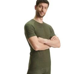 Falke Kurzarmshirt Wool-Tech Light (optimale Passform) Unterwäsche Herbgrün Herren -Sportausrüstung Falke Kurzarmshirt Wool Tech Light 33238 7754 5 1065x1065 1