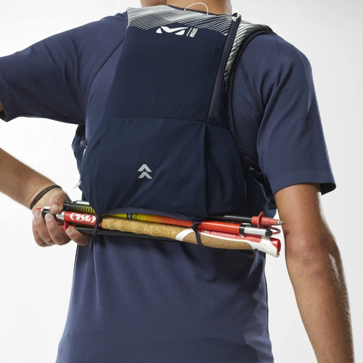 Millet Trailrunning-Rucksack Intense (für Trailläufe Mit Flüssigkeitsaufnahme) Saphirblau - 5 Liter 9 Millet Trailrunning-Rucksack Intense (für Trailläufe Mit Flüssigkeitsaufnahme) Saphirblau - 5 Liter – Bild 7