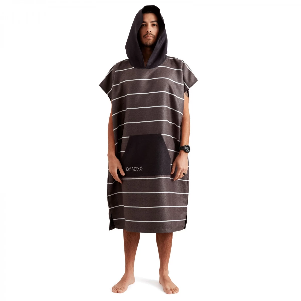 Nomadix Poncho Pinner Black Mit Kapuze (weich, Schnelltrocknend, Kein Haften Von Sand/ Tierhaaren) Schwarz 180x80cm 4 Nomadix Poncho Pinner Black Mit Kapuze (weich, Schnelltrocknend, Kein Haften Von Sand/ Tierhaaren) Schwarz 180x80cm – Bild 2