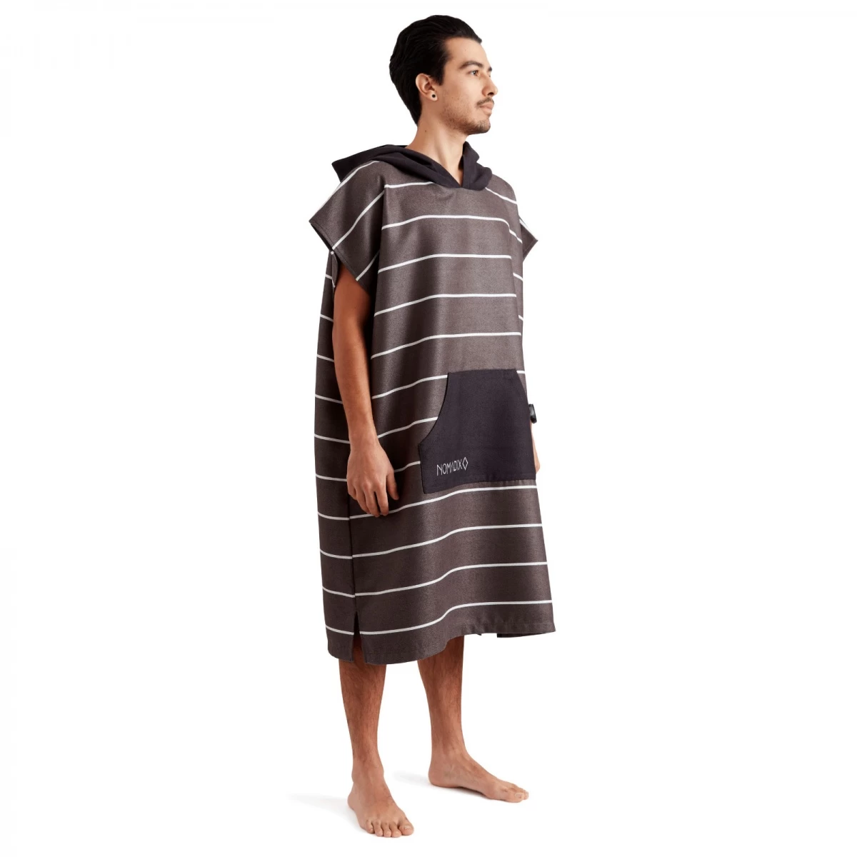 Nomadix Poncho Pinner Black Mit Kapuze (weich, Schnelltrocknend, Kein Haften Von Sand/ Tierhaaren) Schwarz 180x80cm 6 Nomadix Poncho Pinner Black Mit Kapuze (weich, Schnelltrocknend, Kein Haften Von Sand/ Tierhaaren) Schwarz 180x80cm – Bild 4