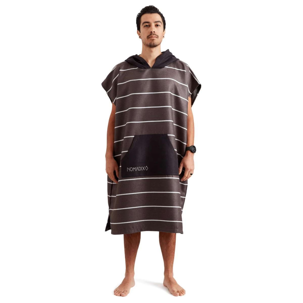 Nomadix Poncho Pinner Black Mit Kapuze (weich, Schnelltrocknend, Kein Haften Von Sand/ Tierhaaren) Schwarz 180x80cm 5 Nomadix Poncho Pinner Black Mit Kapuze (weich, Schnelltrocknend, Kein Haften Von Sand/ Tierhaaren) Schwarz 180x80cm – Bild 3