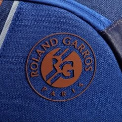 Wilson Tennis-Racketbag Super Tour Roland Garros (Schlägertasche, 3 Hauptfächer) Navyblau 15er 16 Wilson Tennis-Racketbag Super Tour Roland Garros (Schlägertasche, 3 Hauptfächer) Navyblau 15er -Sportausrüstung Wilson WR8018101 RG Super Tour 15 Tasche204 1200x1200 1