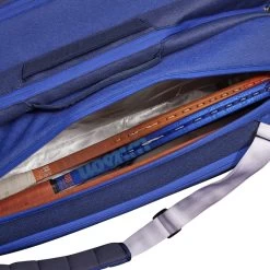 Wilson Tennis-Racketbag Super Tour Roland Garros (Schlägertasche, 3 Hauptfächer) Navyblau 15er 20 Wilson Tennis-Racketbag Super Tour Roland Garros (Schlägertasche, 3 Hauptfächer) Navyblau 15er -Sportausrüstung Wilson WR8018101 RG Super Tour 15 Tasche208 1200x1200 1