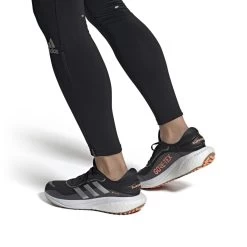 ADIDAS PERFORMANCE Adidas Laufschuhe Supernova GTX (Dämpfung, Wasserdicht) Schwarz/weiss Herren 13 ADIDAS PERFORMANCE Adidas Laufschuhe Supernova GTX (Dämpfung, Wasserdicht) Schwarz/weiss Herren -Sportausrüstung adidas GW9109 Supernova GTX Schuh201 1200x1200 1